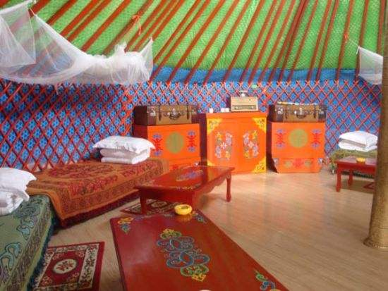 Tent van wind de Bestand Mongoolse Yurt met de Cirkel Gegalvaniseerde Steun van de Staalpijp